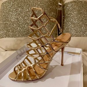Schultz High heel gold dressy party shoes